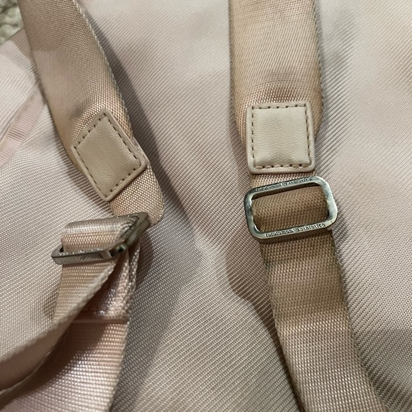 Lululemon backpack CITY ADVENTURER BACKPACK *MINI 11L - Picture 7 of 7